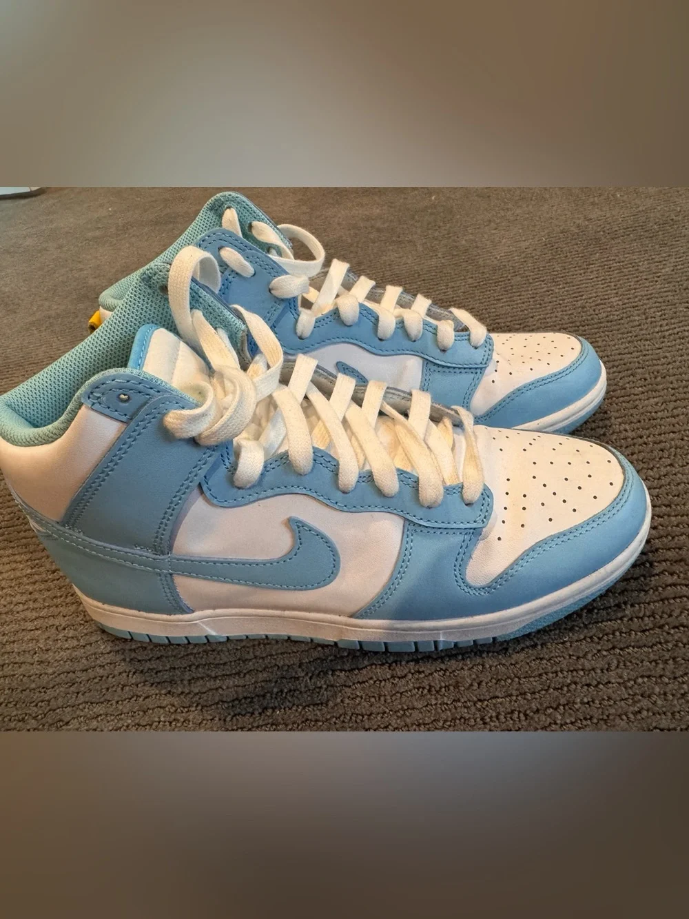 Nike Men’s White and Light Blue Dunk High-Top Sneakers